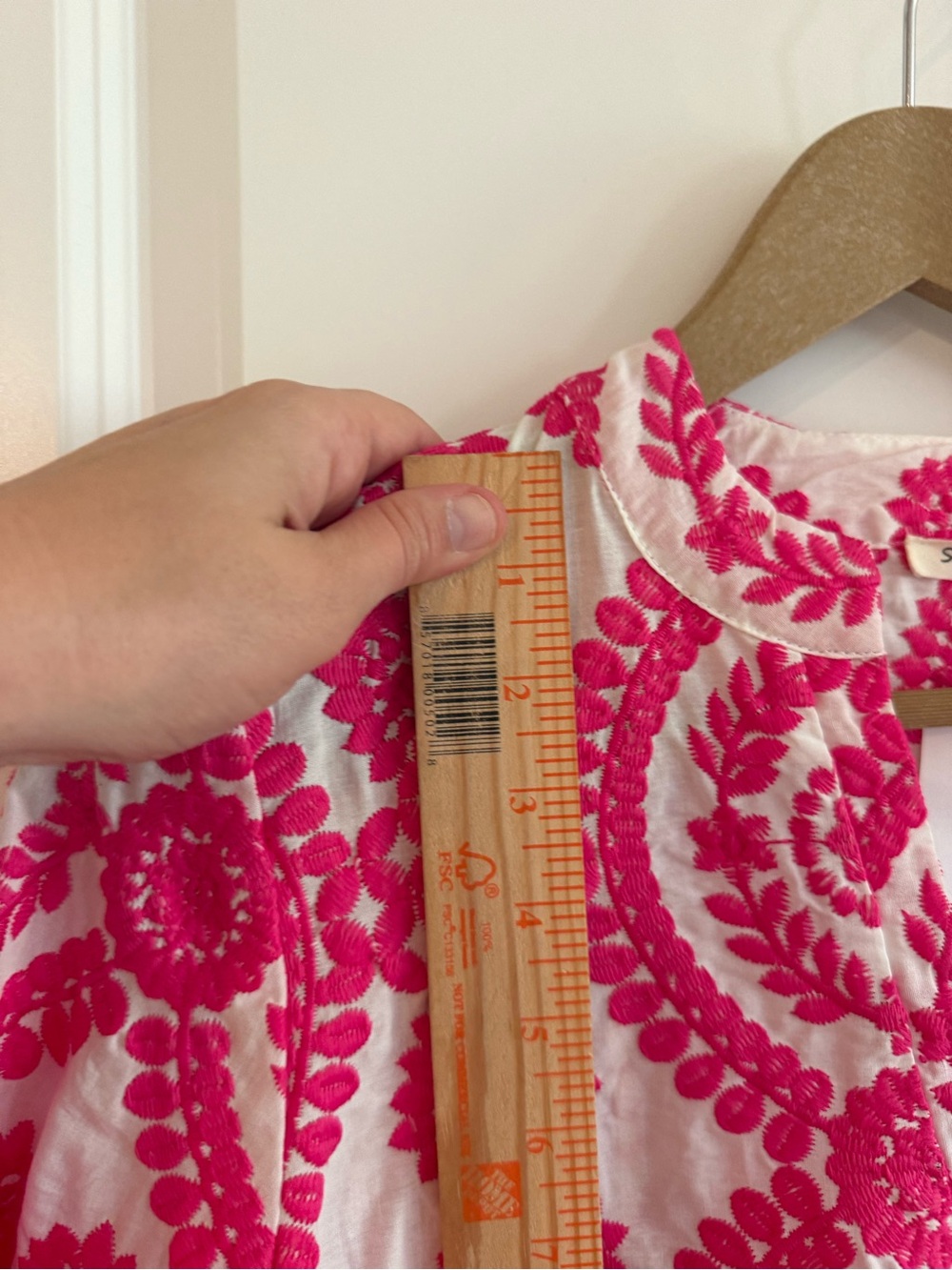 SUNDAY MARKET EMBROIDERED TUNIC DRESS IN HOT PINK - Picture 9 of 12